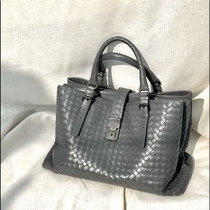 AUTHENTIC Bottega Veneta Large Roma Dark Grey